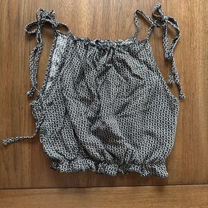 Patterned Sleeveless Top with Ties